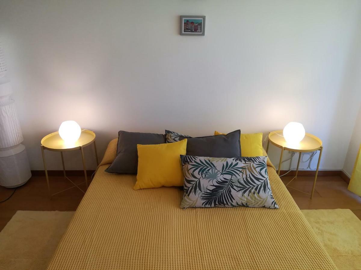 Apeadeiro Do Mar 2 Apartment Sao Felix da Marinha Bagian luar foto